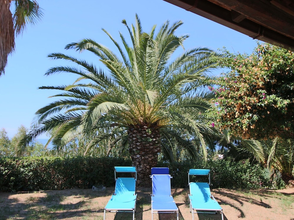 Cozy Holiday Home in Ricadi near Sea photo 4