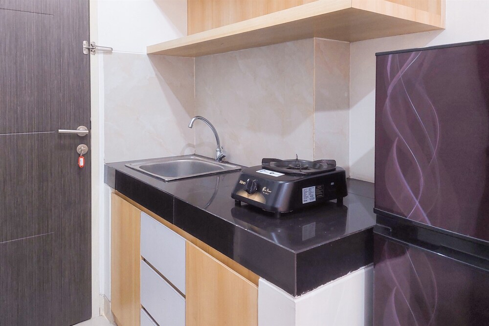 Cozy and Minimalist Studio Apartment Serpong Garden