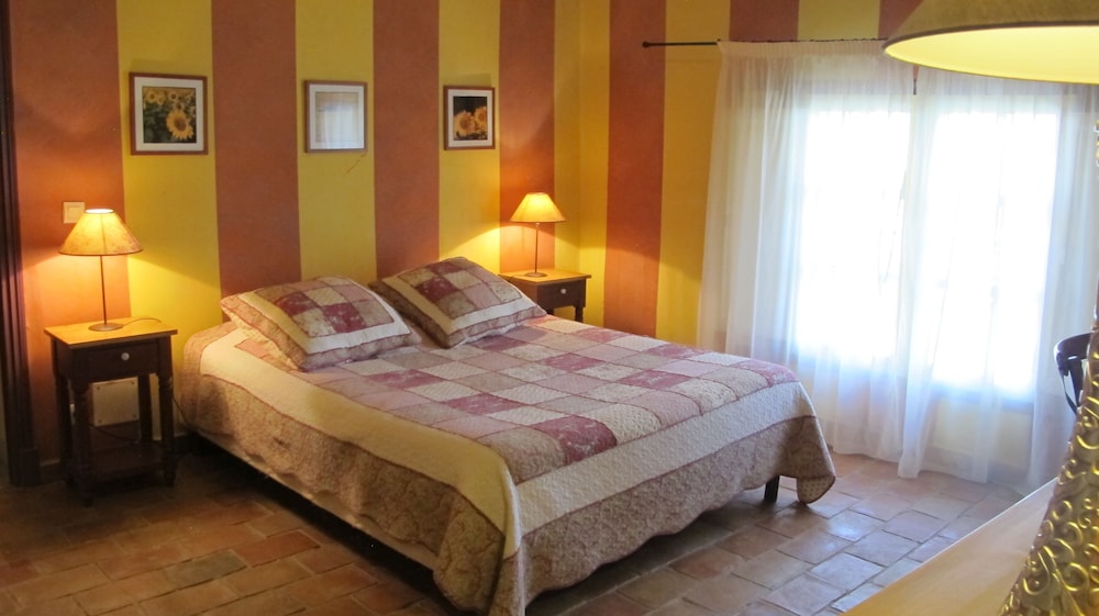 Domaine de Valbrillant Chambres d'hôtes
