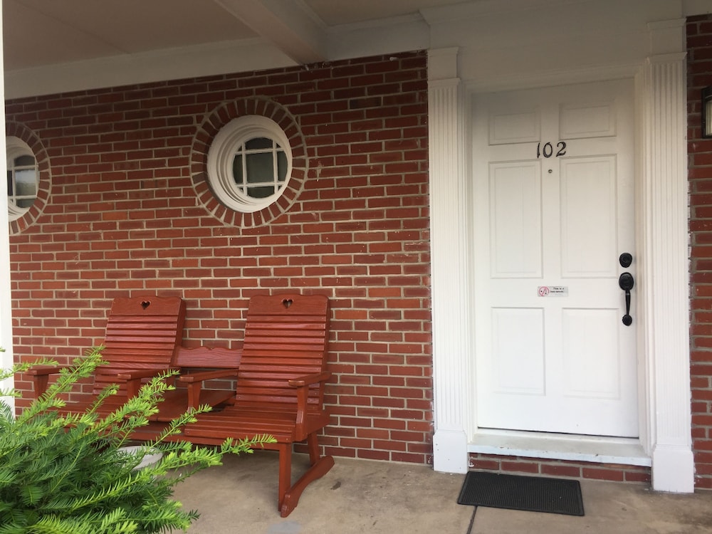 Motel Townhouse