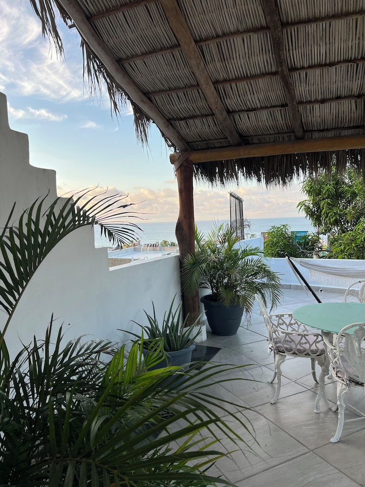 Casa alas Doradas