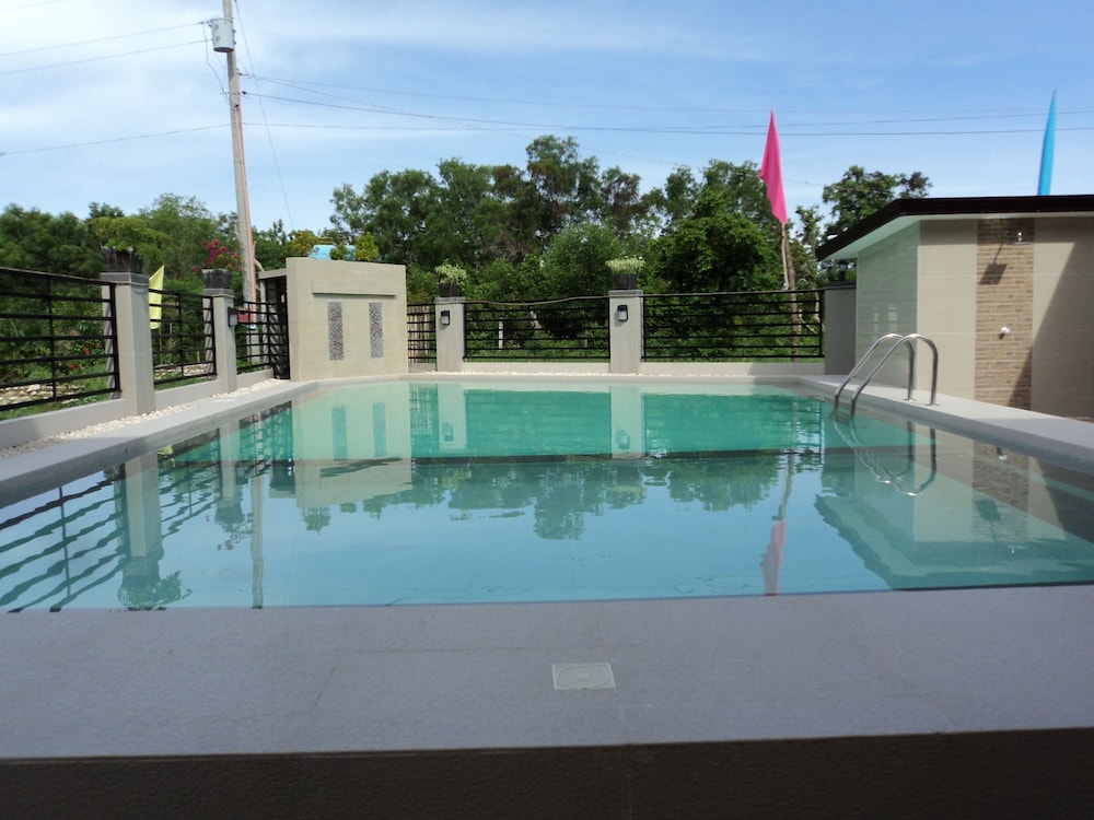 Greenfields Tourist Inn