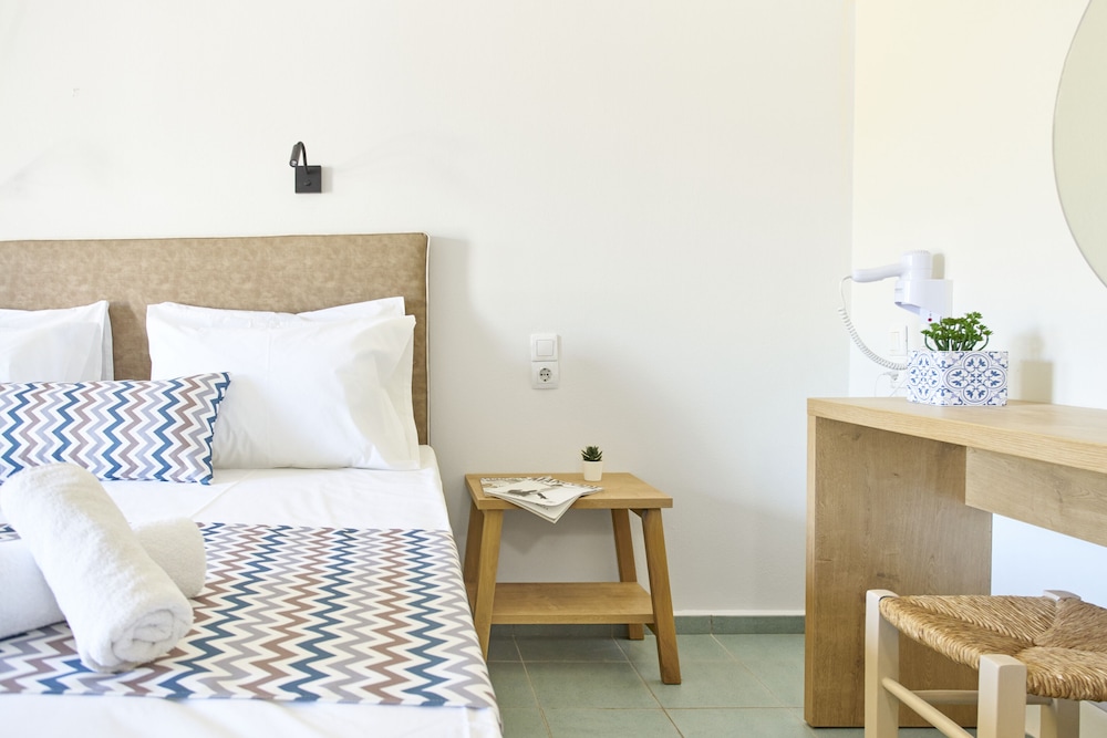 Maistrali Sea View Apartments photo 2