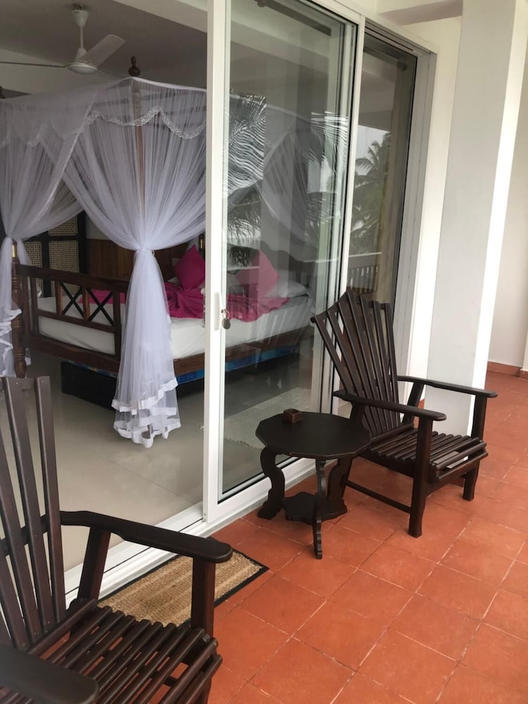 La veranda Di Serena Lake