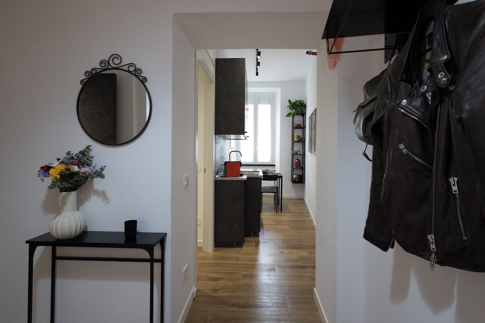 Style & Stone Guest House
