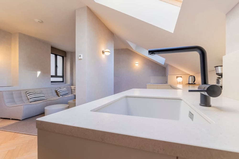 w Cozy Penthouse at Palacio Real