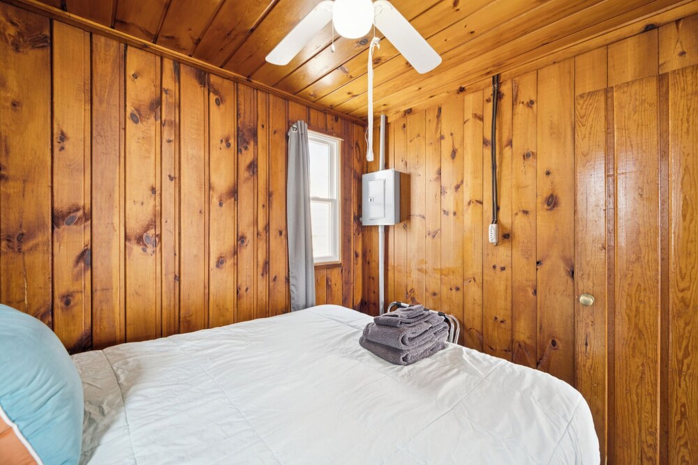 Barefoot Beach Resort