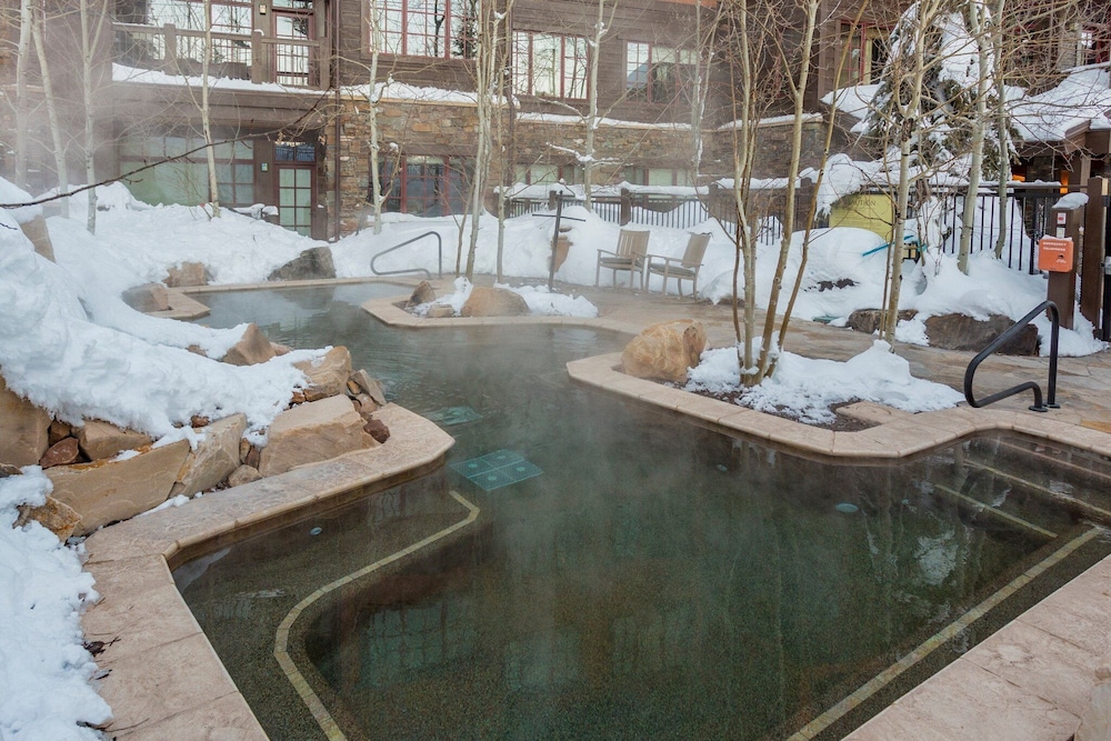 Flagstaff Lodge at Deer Valley Resort - Two Bedroom Residence #305 2 Condo