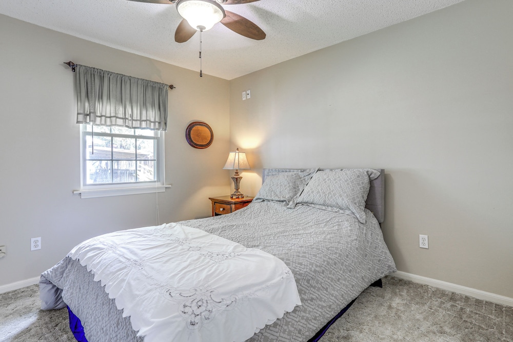 5 Mi to Downtown Morgan City: Waterfront Retreat