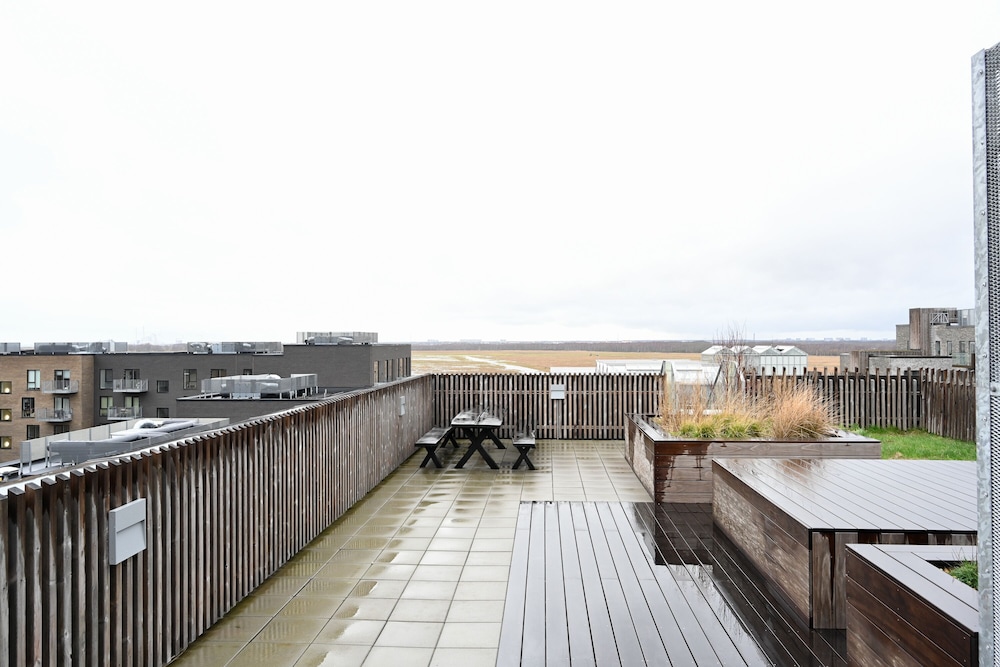 Modern and Bright Apartment Near Metro Station in Copenhagen Orestad view 2
