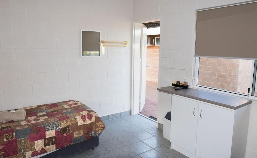 Birdsville Tourist Park