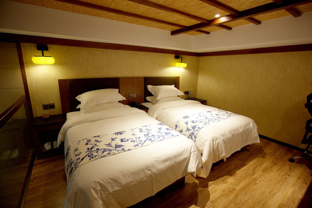 Jingdezhen CRYSTAL PUDI HOTEL
