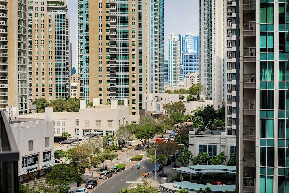 Fabulous 1BR in Act Two Emaar Downtown