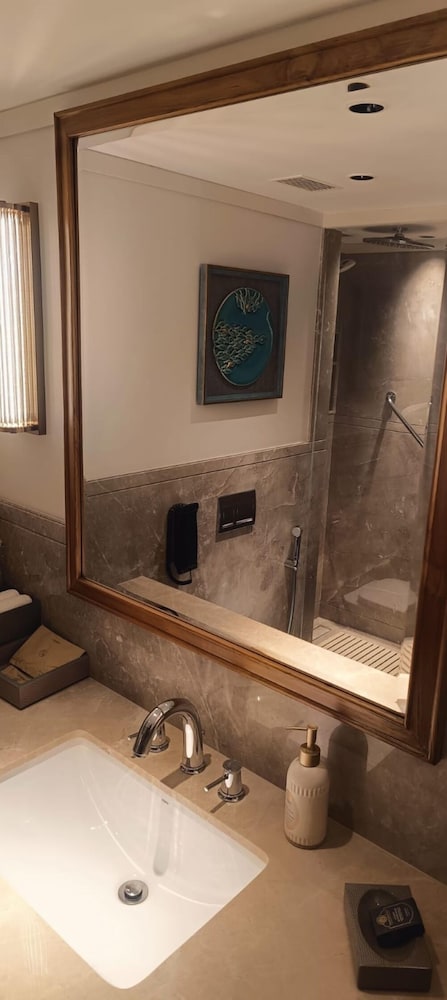Taj Ganga Kutir Resort & Spa, Raichak