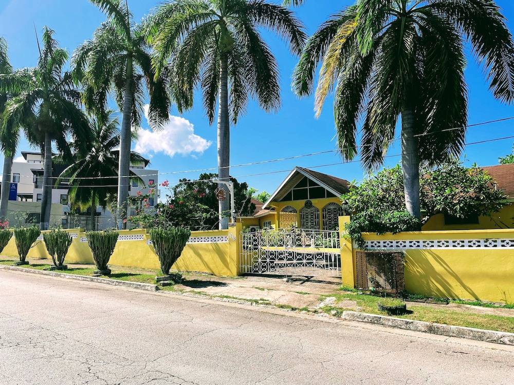 Ironshore Sugarmill Villa W Private Pool 6 Bedroom Villa