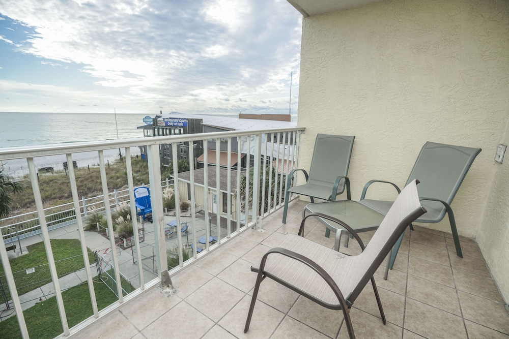 Summit Beach Resort by Panhandle Getaways