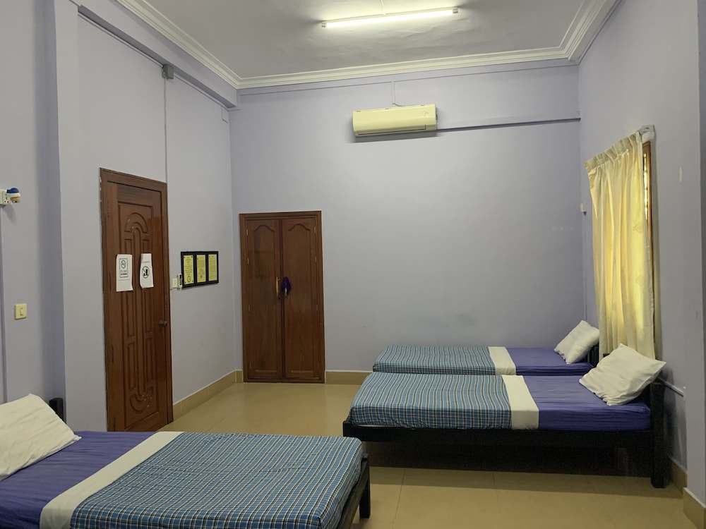 Lovely Jubbly Villa - Hostel