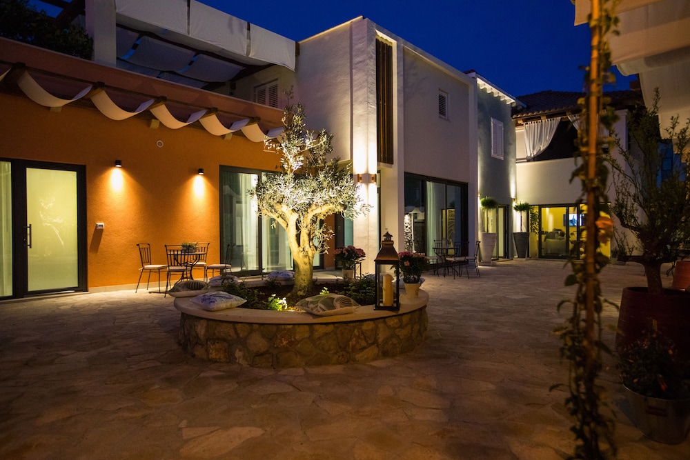 Villa Diamond