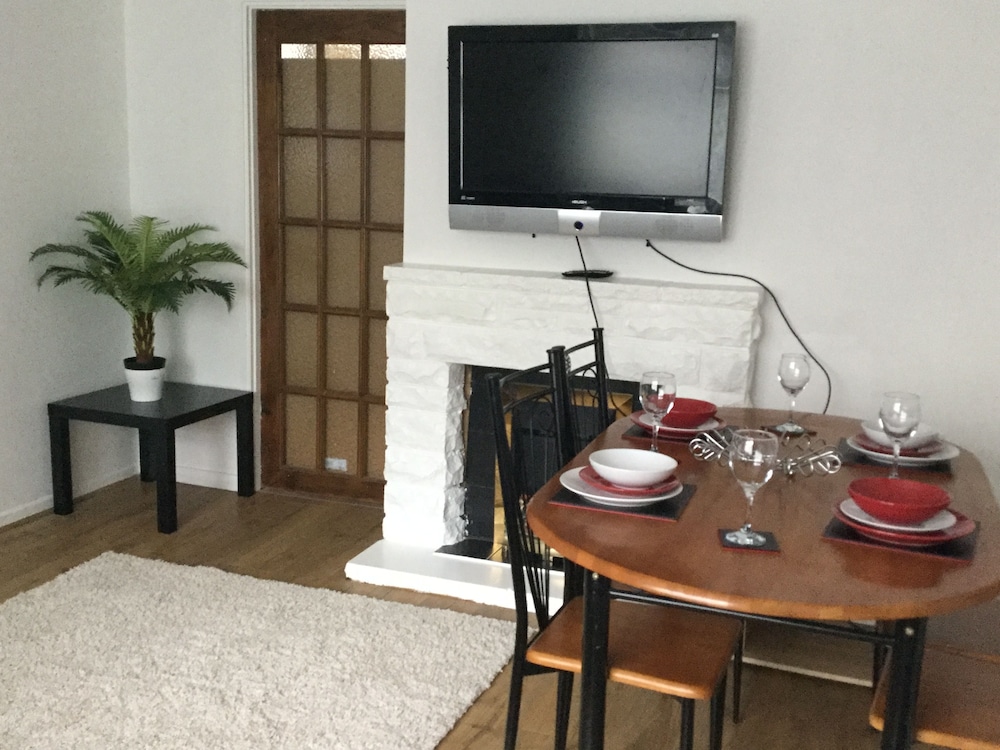 Nice 4 Bedroom near Basildon Town Center