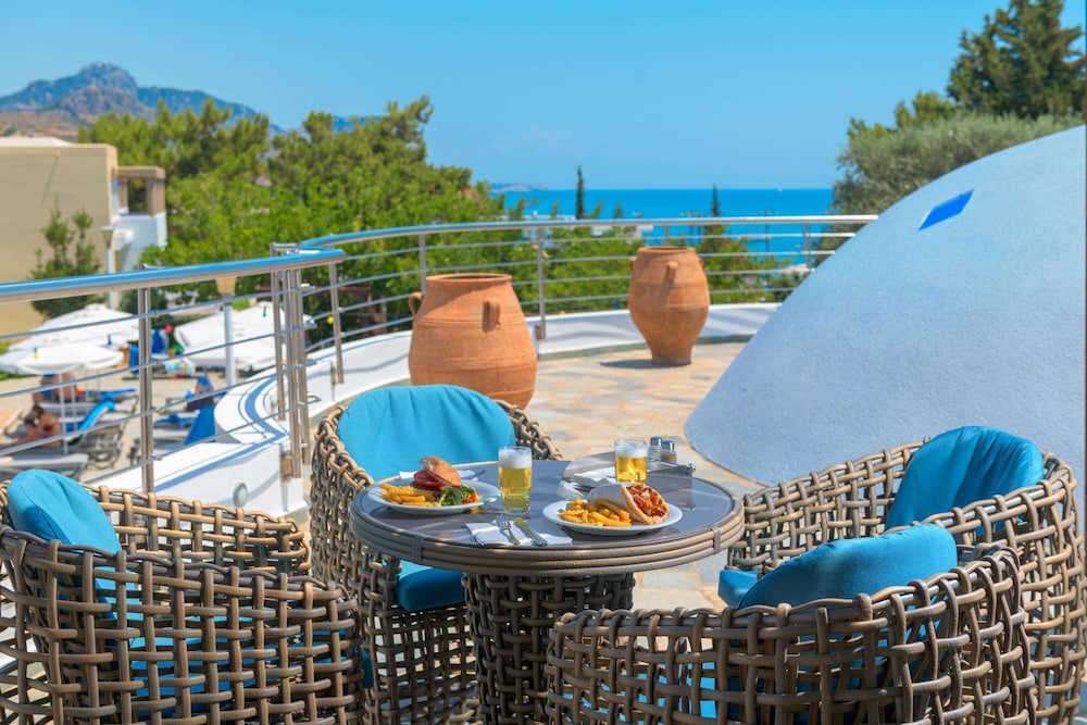 Porto Angeli Beach Resort – All Inclusive