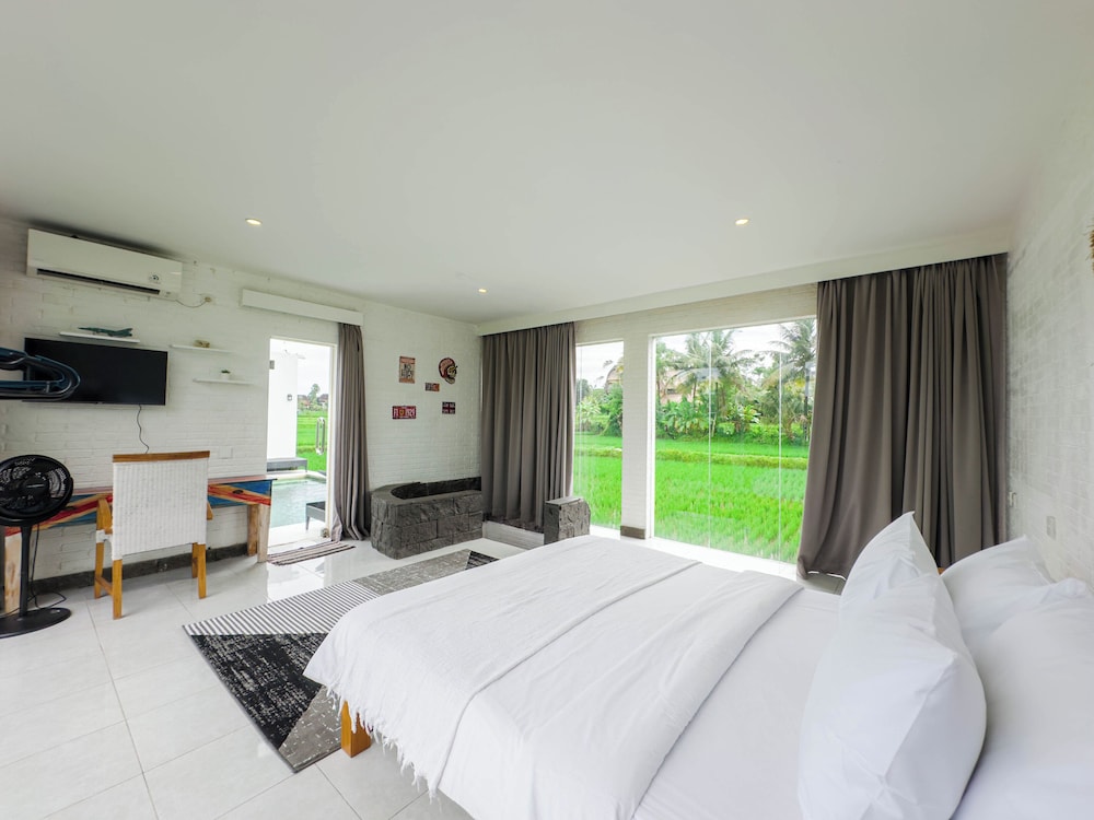 White Cubes Villas
