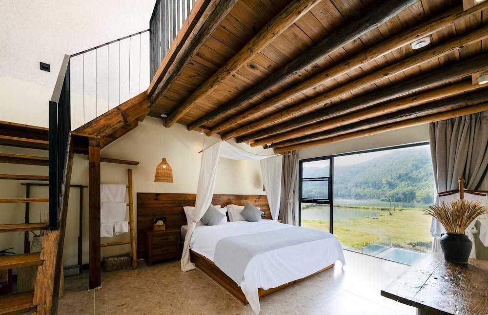 Yingde YeDuGu Resort