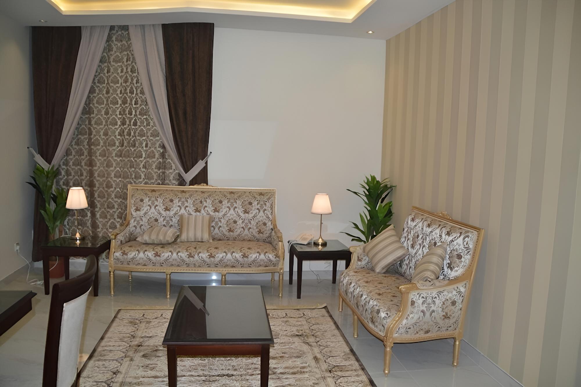 Julanar Alsharq Suites