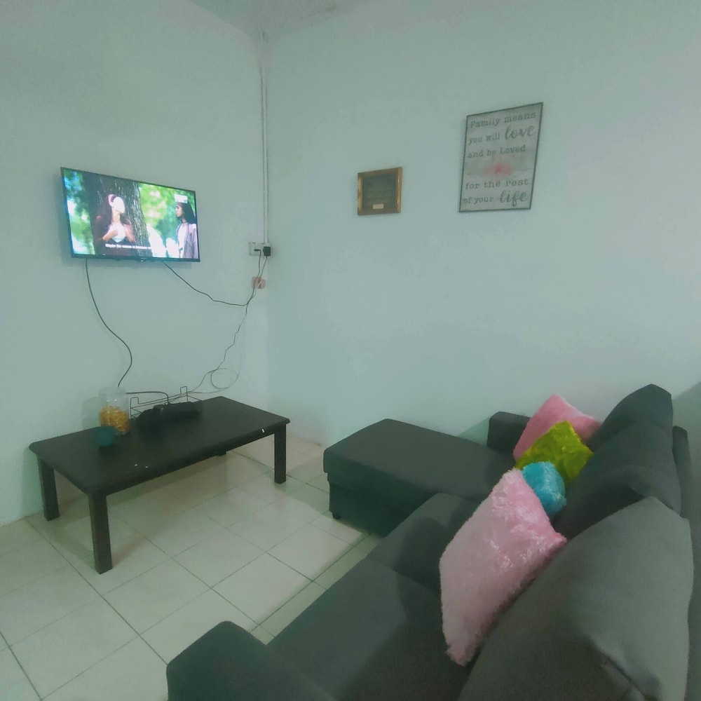 Taman Tinah Homestay