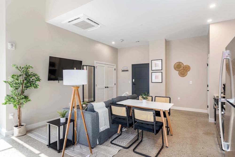 CozySuites at Textile