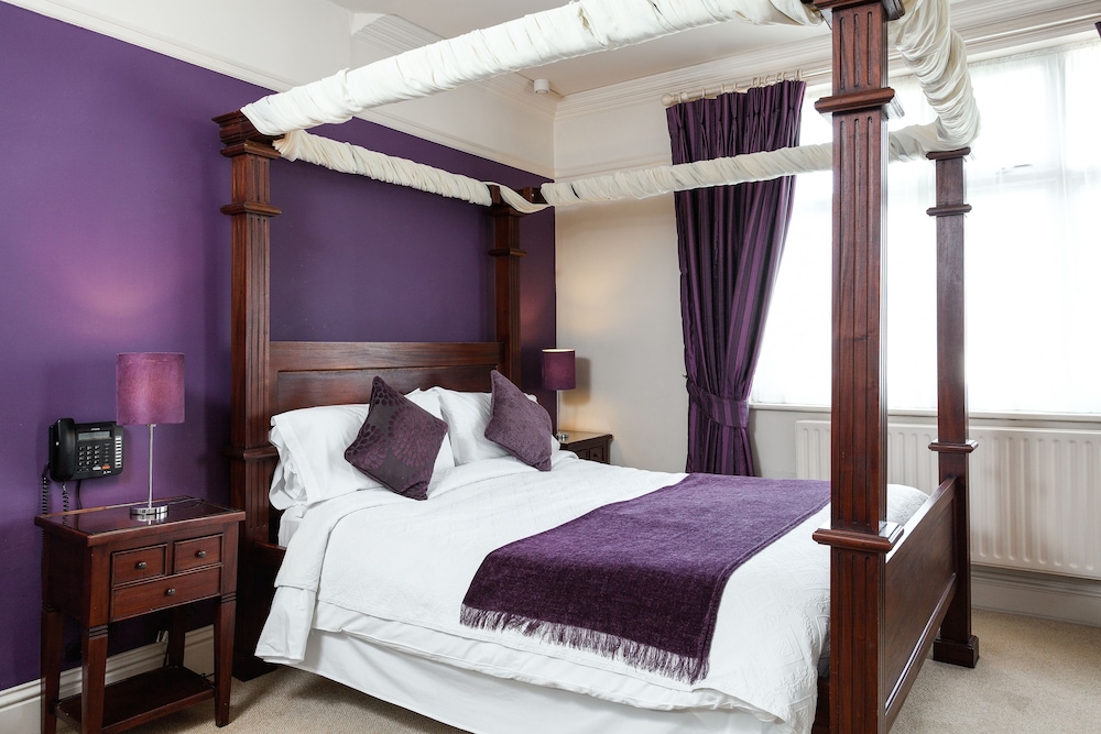 Farnham Vacations - Hotel de Vie - Property Image 1
