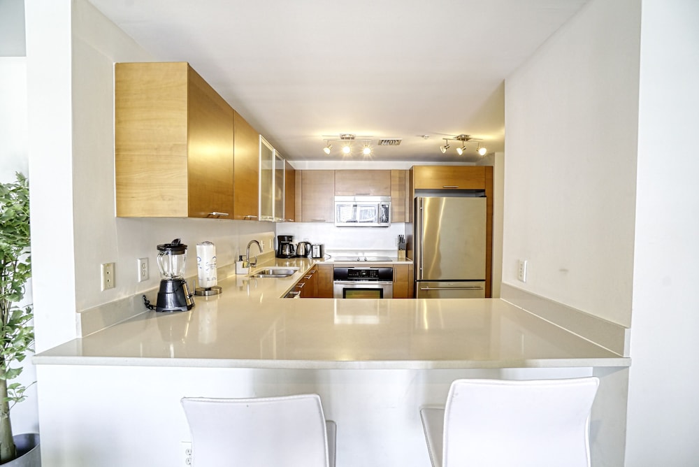 Prime Midtown Miami Condo