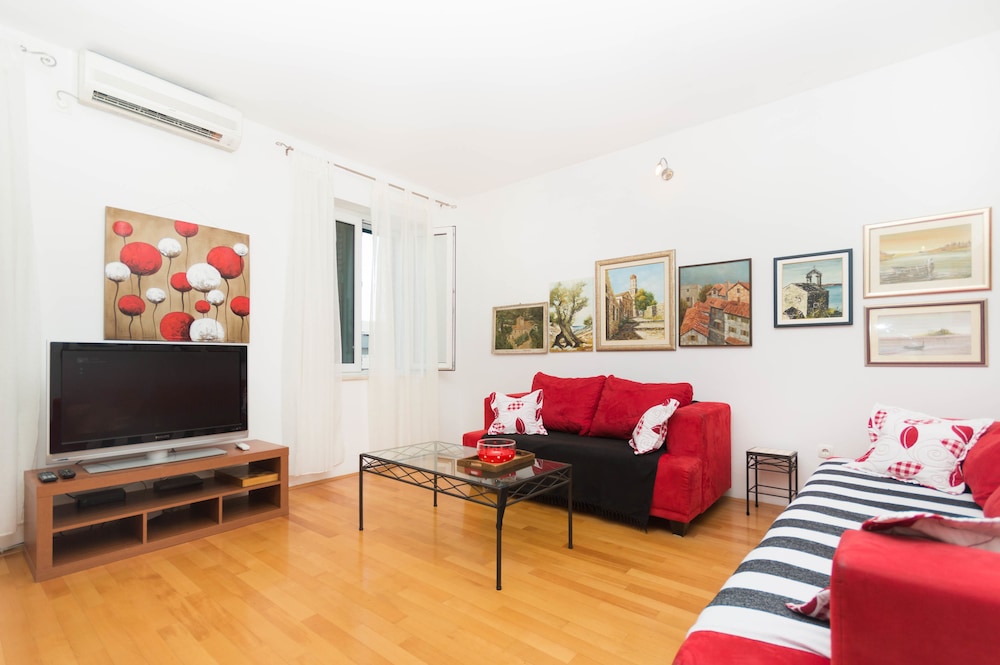 Amazing Apartments near Center & Beaches