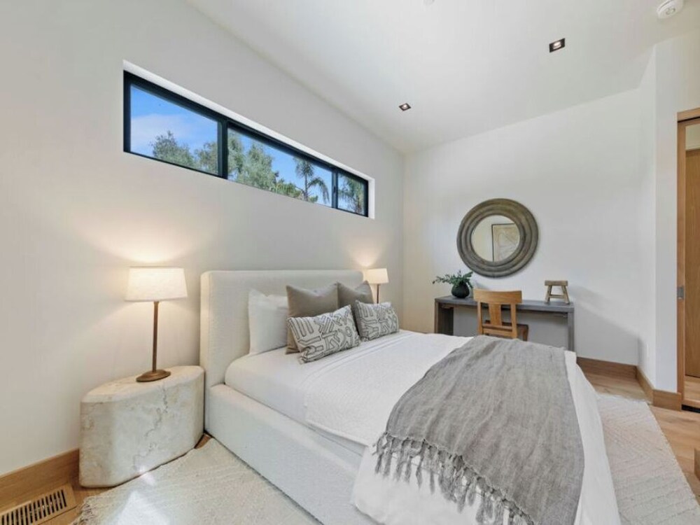 Lechusa - Secluded Creative Compound: Luxury 2-acre Estate w/ Studio & Pool