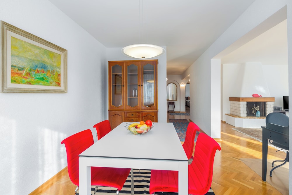 Apartment Elegant