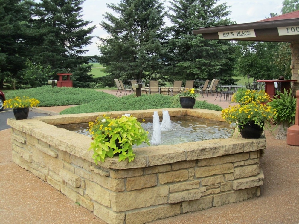 Spring Valley Inn