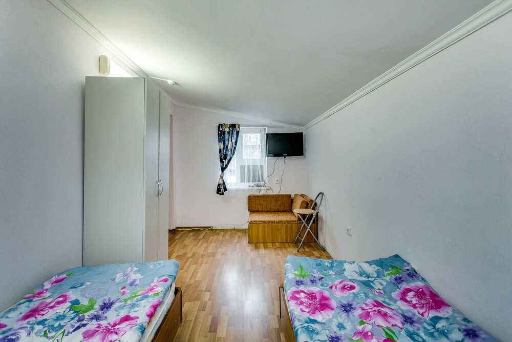 Guest House Krepost