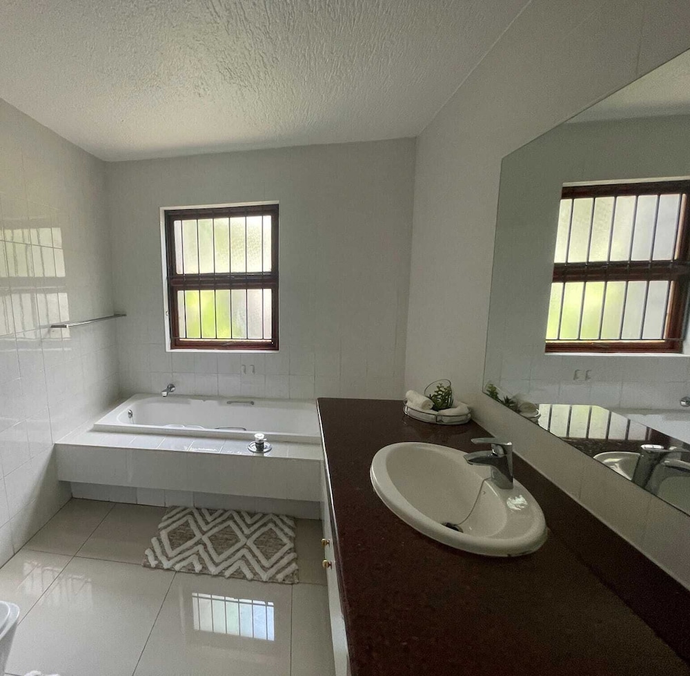 3 Bedroom Apartment in the Heart of Sandton