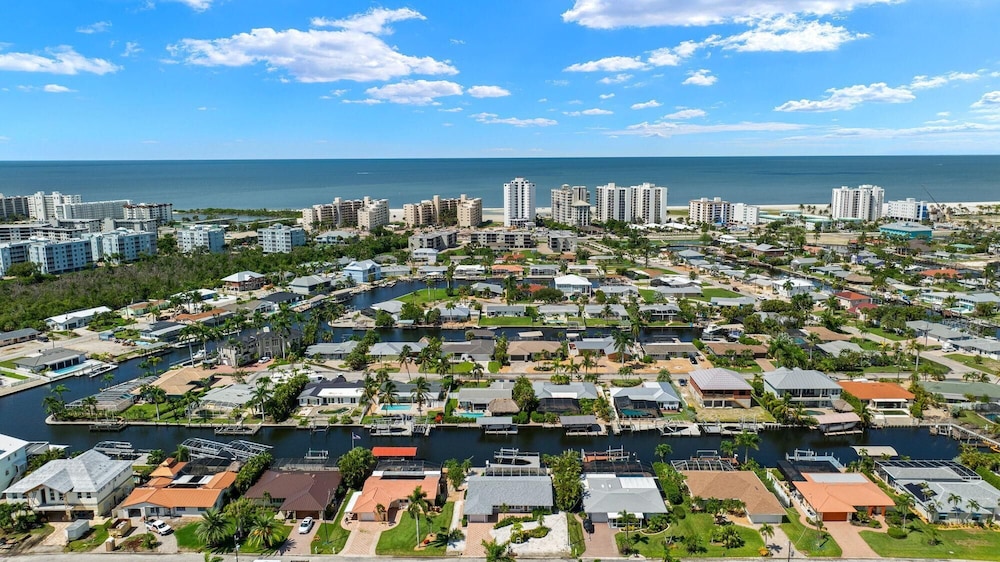 Palmview Paradise