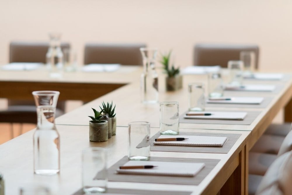 meeting & event spaces