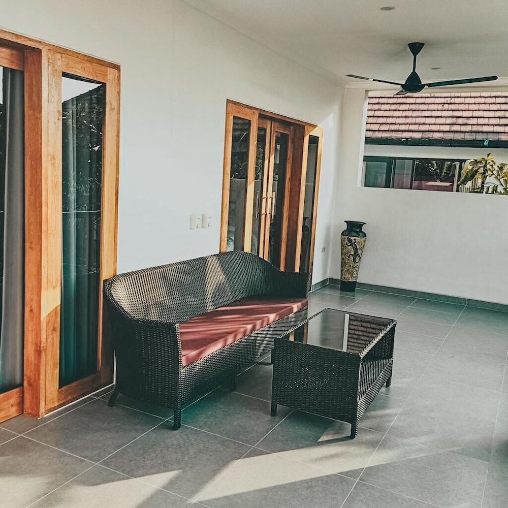 Villa Royal Lovina view 2