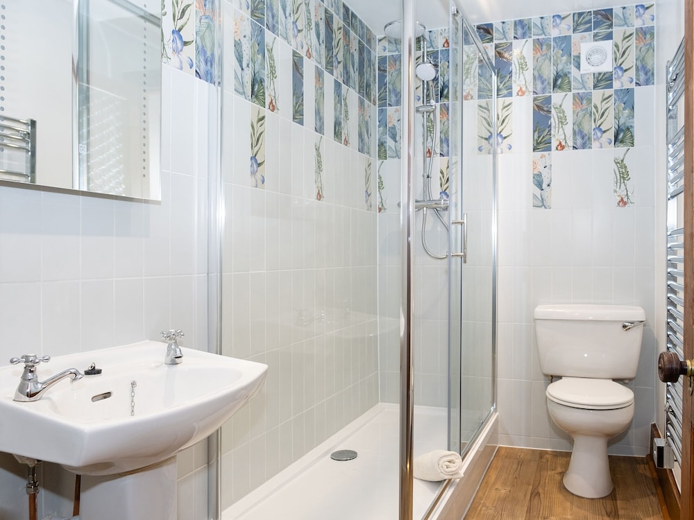 Watermouth Castle, Rhododendron Apartment