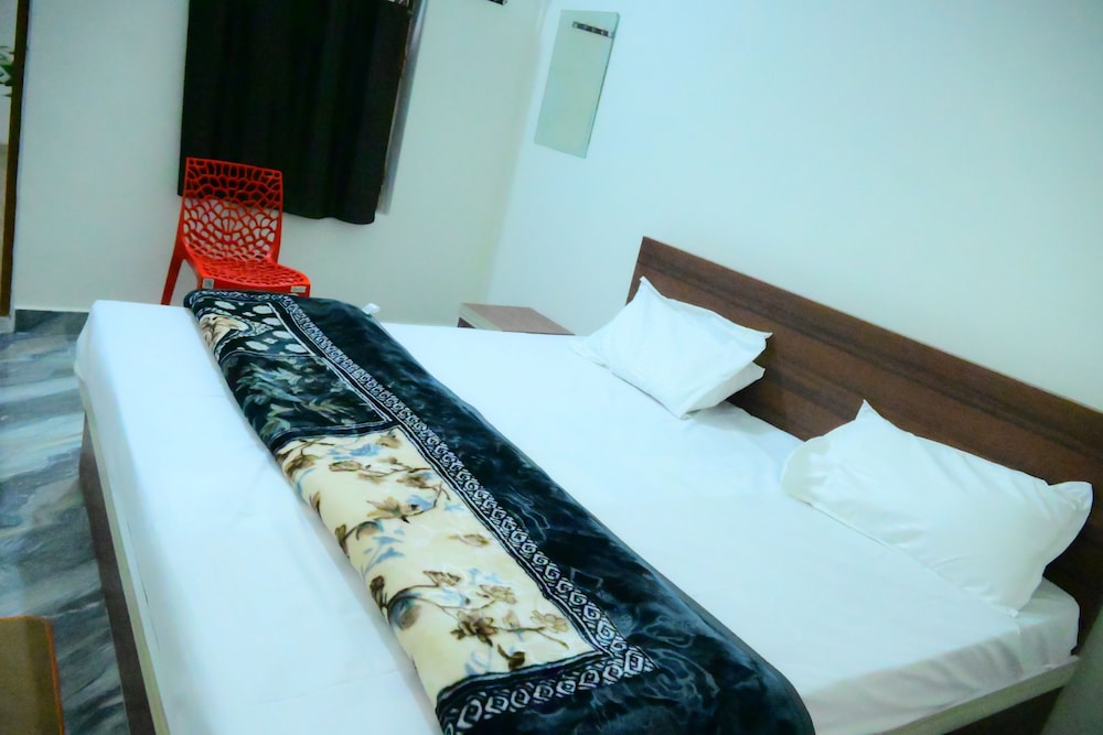 Shraddha Guest House