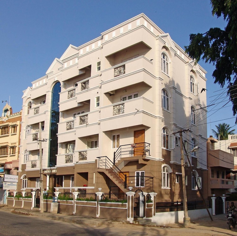 Lake Habitat Serviced Apartments