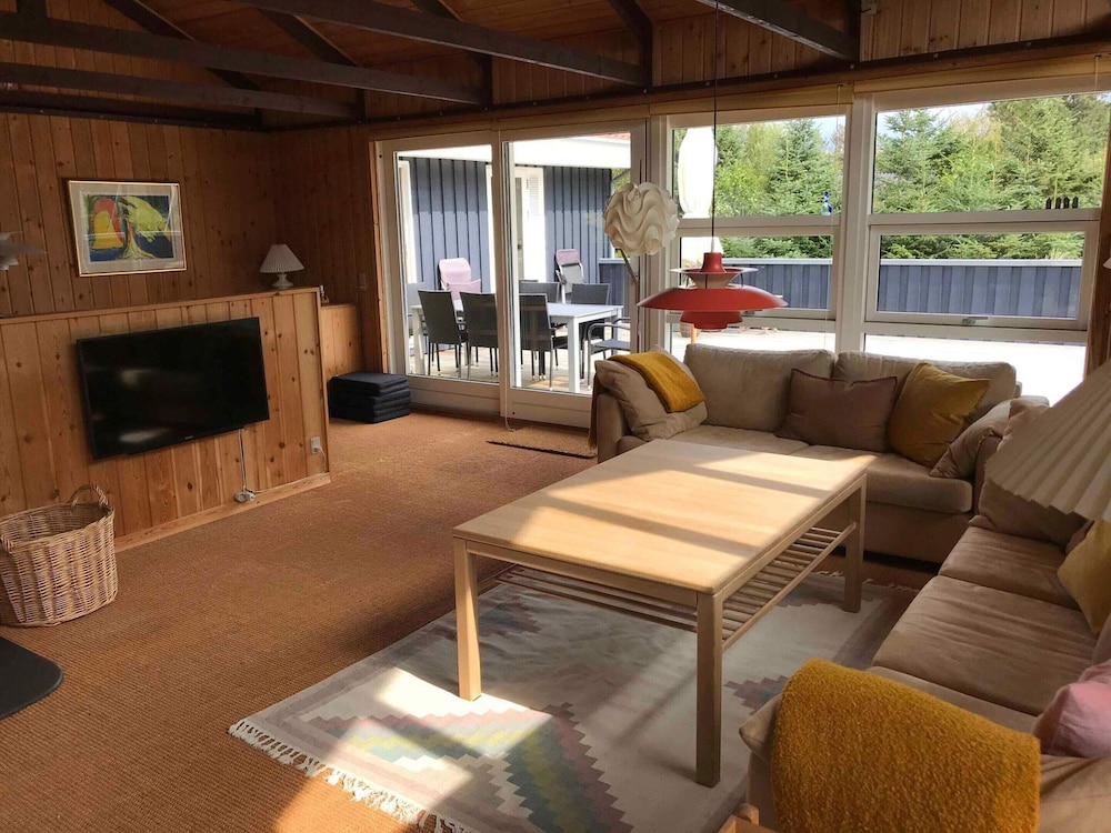 5 Star Holiday Home in Lokken
