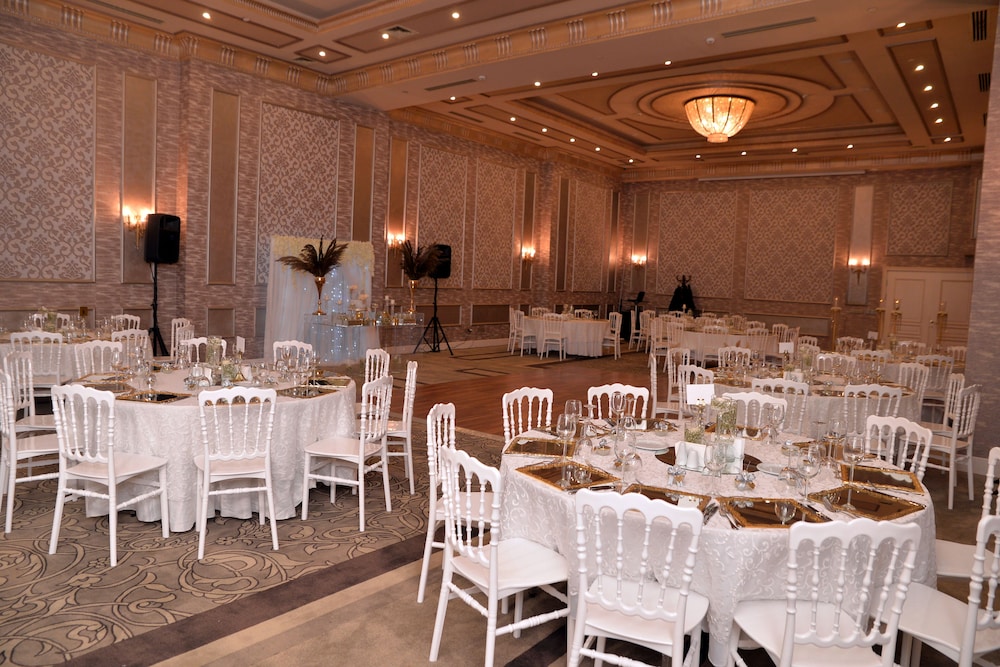 Euro Park Hotel - Image 31