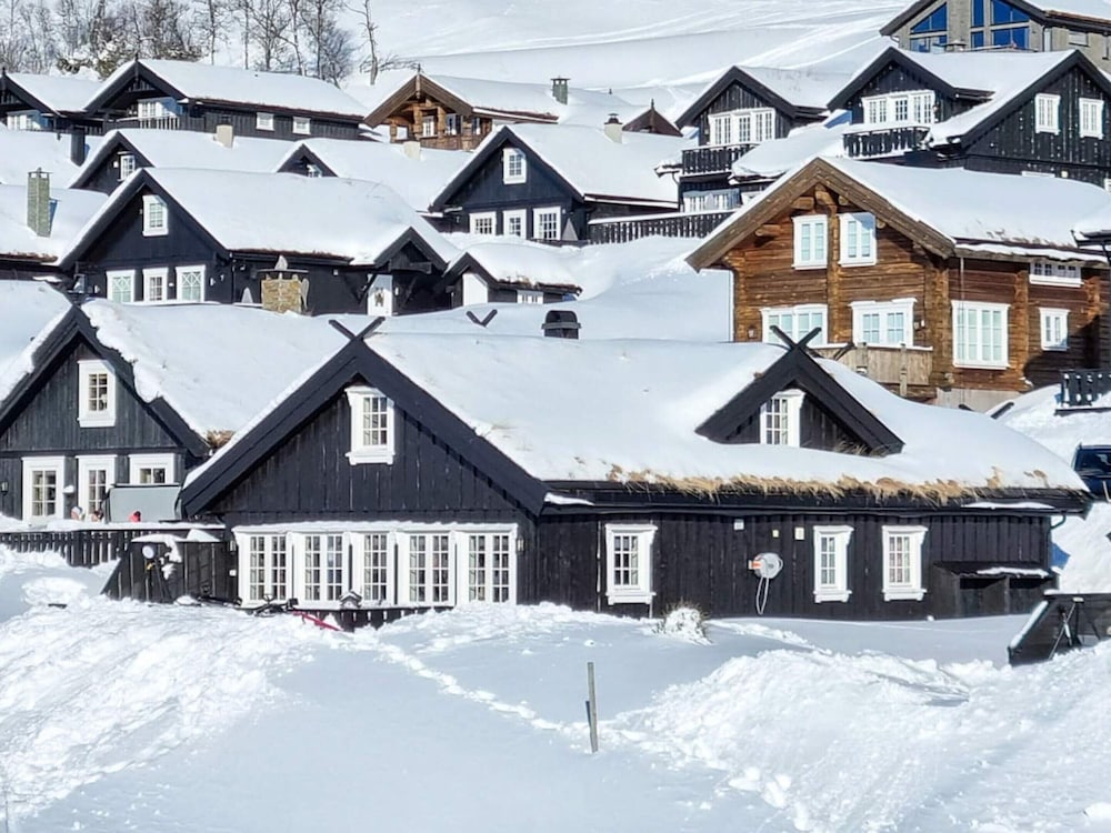 9 Person Holiday Home in Rauland