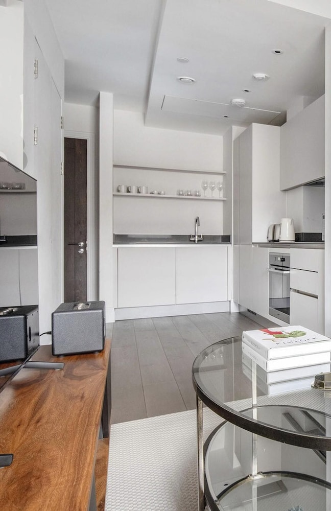 Cozy 2 Bedrooms by Shoreditch view 4