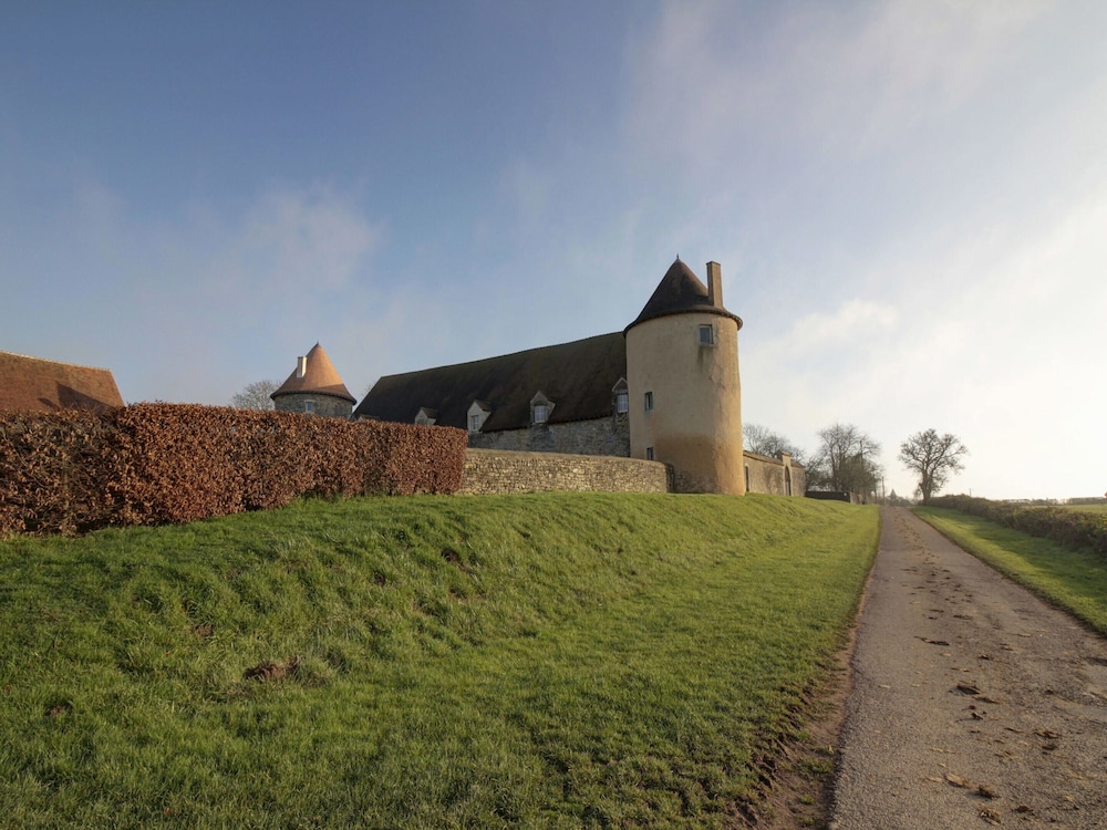 Mansion in Burgundy Near Morvan Natural Park