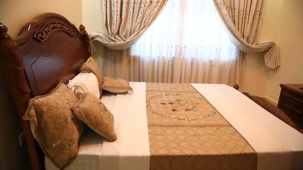 White Stone Apartment KIMIHURURA view 4