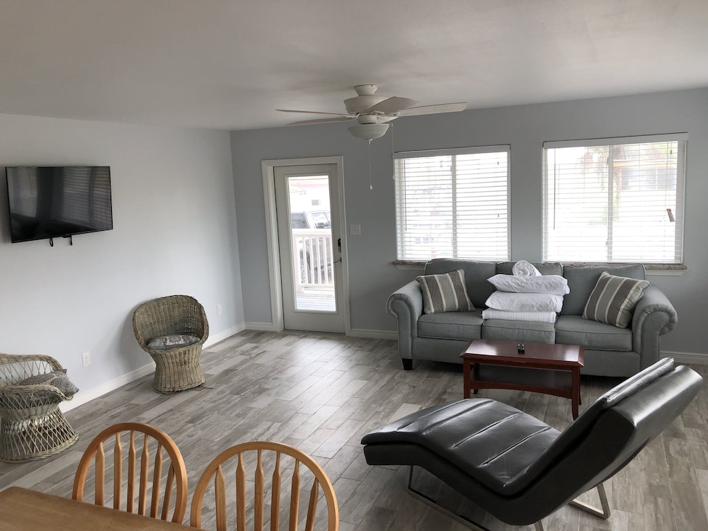 Beachgate Condo Suites And Hotel 217+218+219 3 Bedroom Condo